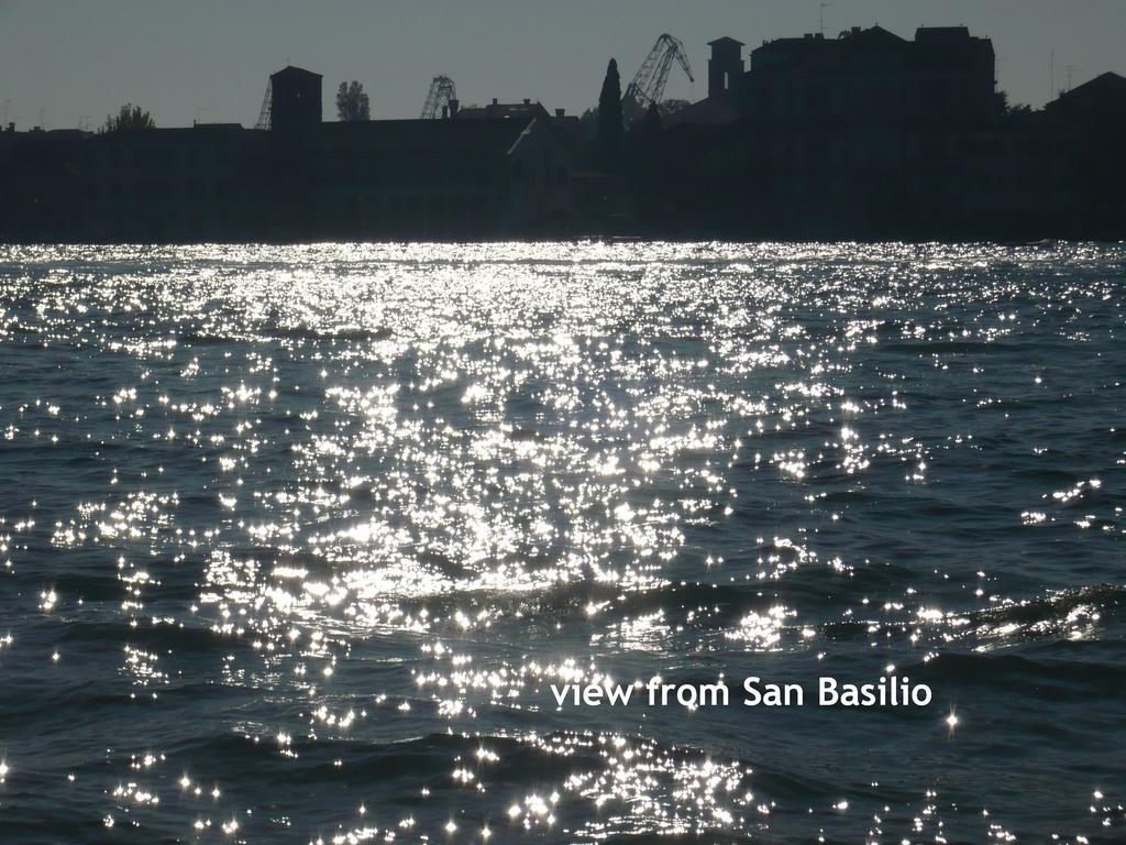 Cruise Harbor Next 4Pax, Mob Aircond, Wifi Διαμέρισμα Βενετία Εξωτερικό φωτογραφία
