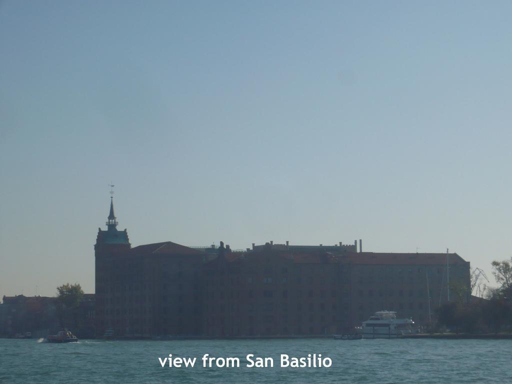 Cruise Harbor Next 4Pax, Mob Aircond, Wifi Διαμέρισμα Βενετία Εξωτερικό φωτογραφία